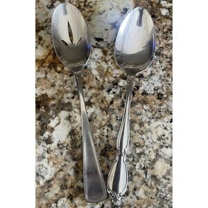 Oneida Community ViStainless 2  Serving  Spoon Mis- Match